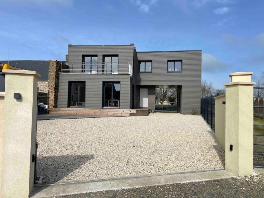 A 15Km Du Mont-Saint Michel Villa Екстериор снимка
